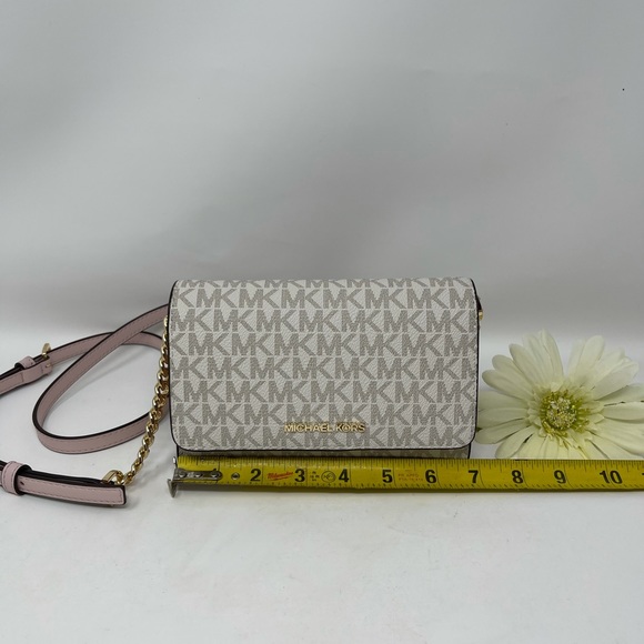 Michael Kors JST Medium MF Crossbody - Picture 2 of 8